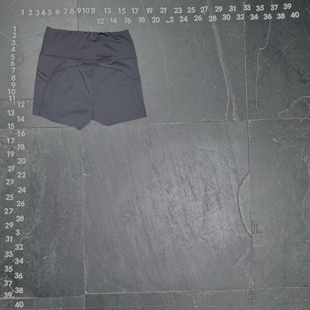 DYCE ACTIVE Women's High Waisted Biker Shorts with Pockets Dark Gray Size Medium - Picture 3 of 4